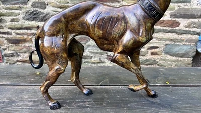 EXCELENTE GALGO DE PIE DE BRONCE DEL SIGLO XIX CON MARAVILLOSA REPRESENTACIÓN Y DETALLE c1890s Foto 1 de 4