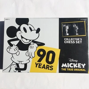 Usaopoly, Disney Mickey The True Original, Collector's Chess Set New and Sealed  - Picture 1 of 3