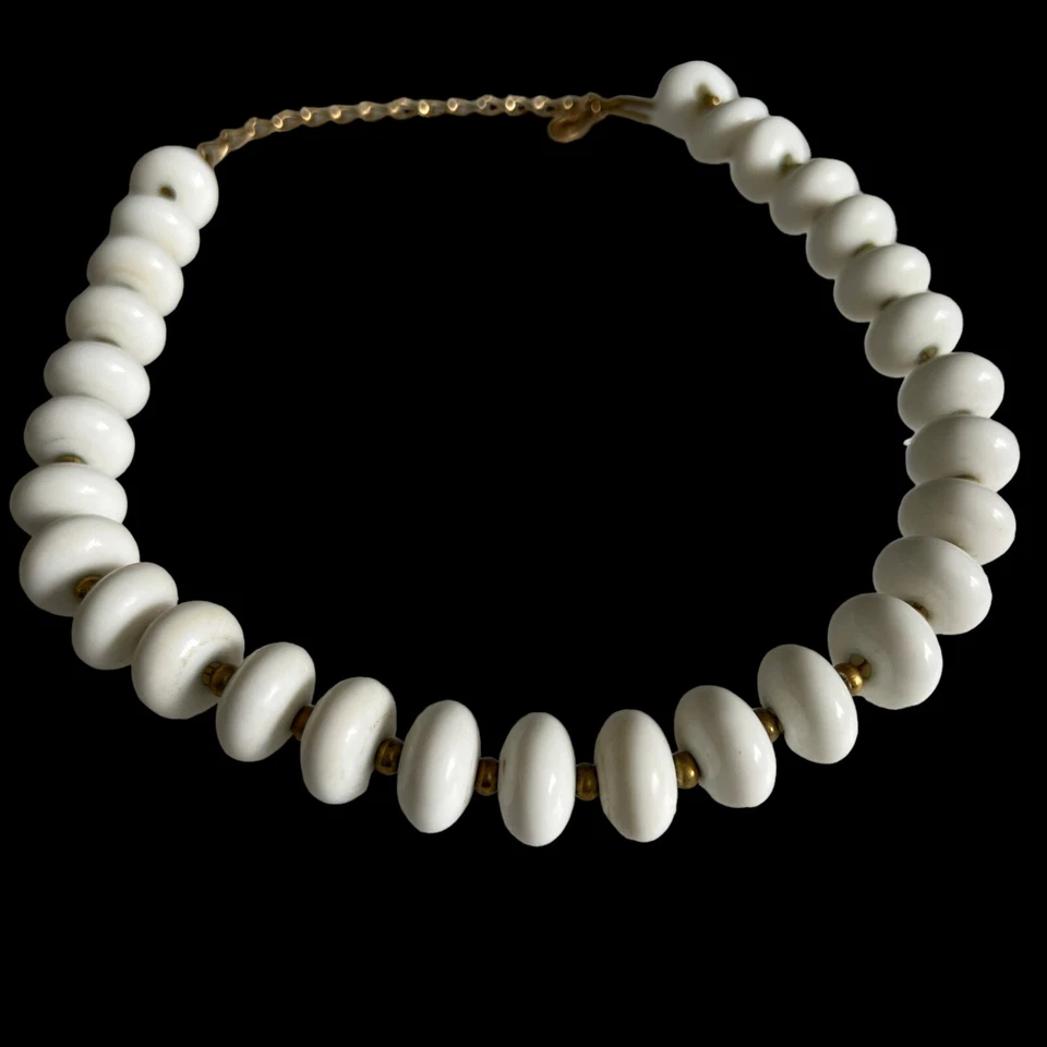 Gargantilla con cuentas de 15" espaciador tono lucite y dorado blanco extensor de cadena de 3" Foto 1 de 4