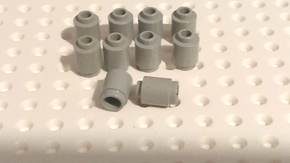10X LEGO 1x1 Antiguo Gris Claro LADRILLO REDONDO Piezas 3062b Perno Abierto Espacio Clásico Foto 1 de 1