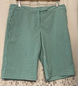 Jones New York Signature Size 12 Bermuda Shorts Green White Checks Stretch - Picture 1 of 3