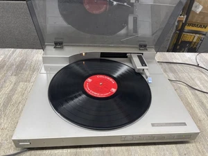 Sony PS-LX500  Linear Tracking Direct Drive Automatic Turntable Record For Parts - Picture 1 of 6