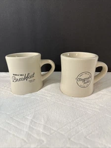 "Meet Me At Magnolia Table & Breakfast Served Daily" 2 tazas de café pesadas - Imagen 1 de 6