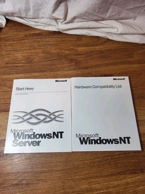 Libros básicos e instalación y compatibilidad de Microsoft Windows NT Server Foto 1 de 3