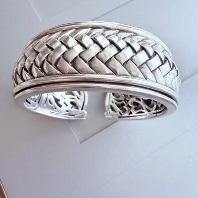 $1200 Scott Kay Sterling Silver Basket Weave Hinged Wide Cuff Heavy Bracelet - Image 1 of 4