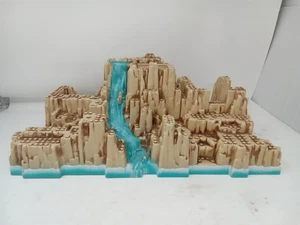 Vintage Mega Bloks Pirates Battle For Treasure Island 3681 Waterfall Base As Is - Picture 1 of 19