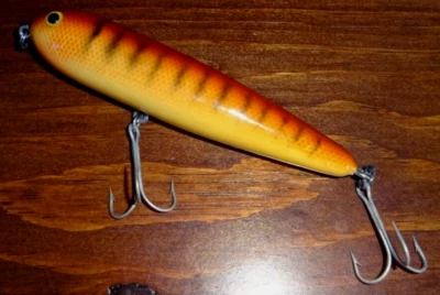 De colección Fred Arbogast Phred's Phydeaux 872-509, 4-1/8", 3/4 OZ, cangrejo oscuro Foto 1 de 4