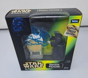 Nueva moneda Star Wars Power of the Force Emperor Palpatine POTF 1998 Kenner sin usar, en caja - Imagen 1 de 8