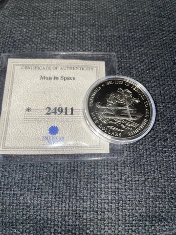 American Mint 2003 $5 Dollars  Republic of Liberia, Man in Space w/ COA Cover
