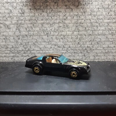 Hot Wheels Hot Bird 1977 llantas doradas. Error sin nombre de Hot Bird en la parte inferior  Foto 1 de 4