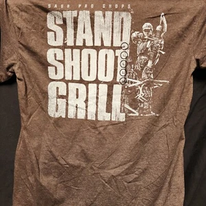 Bass Pro Shops T-SHIRT Mens Large Tan Short Sleeve Fishing STAND SHOOT GRILL  - Picture 1 of 3