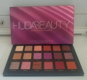 Nuevo * HUDA BEAUTY * Paleta de sombras de ojos del crepúsculo del desierto - Imagen 1 de 11