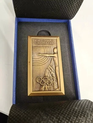 2002 Salt Lake Winter Olympic Volunteer Commemorative Bronze Medal - Image 1 of 3