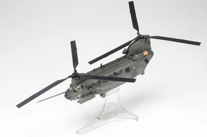 821005E Forces of Valor MH-47G Chinook 1/72 Model US Army 160th SOAR Night - Picture 1 of 2