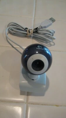 Logitech Quickcam Chat USB Webcam - Image 1 of 4