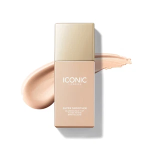 Tinte de piel desenfocante Iconic London SUPER SUAVE 1,01 fl oz COLOR cálido justo - Imagen 1 de 2