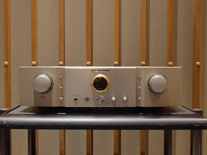 High-End Marantz PM‑14S1 Stereo Integrated Amplifier, Used - Picture 1 of 8