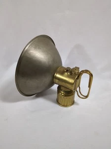 ANTIQUE 1915 Miners JUSTRITE CARBIDE LAMP LANTERN LARGE 7 3/8" REFLECTOR - Picture 1 of 12