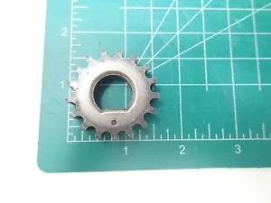 CAM DRIVE ON CRANKSHAFT SPROCKET 17T 25609-99 2006 HD Electraglide FLHT - Bild 1 von 3