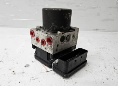 Conjunto de bomba de freno antibloqueo Chrysler 300 2011-2012 ABS garantía OEM poco kilometraje Foto 1 de 3