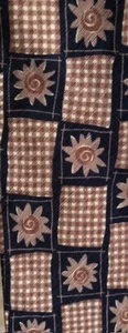 Geoffrey Beene 100% Silk Navy Gold Flowers Neck Tie ~EUC~ - Picture 1 of 4