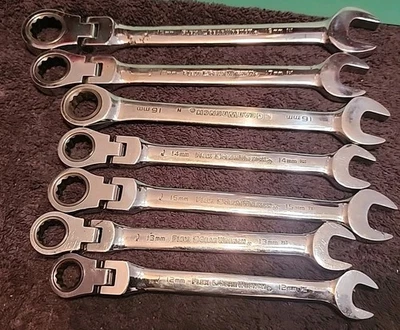 LLAVES DE ENGRANAJES 6 Cabezales Flexibles 1 Juego de Llaves No Flexibles Métricas mm Juego 7 de Llaves - Imagen 1 de 4