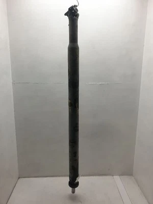 05 06 07 TOYOTA SEQUOIA 4.7L RWD AT REAR DRIVE SHAFT ASSEMBLY 371100C040 - Image 1 of 4