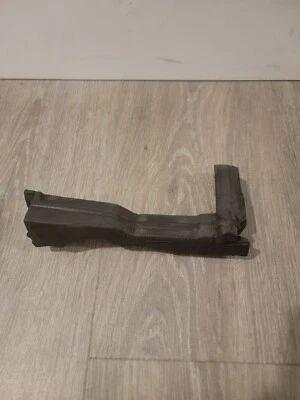 2009-2016 Audi A4,S4,RS4,Allroad Front Left Driver Side Engine Bay Hood Seal - Image 1 of 4