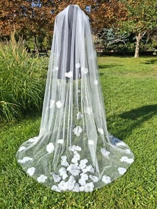 Wedding veil with flowers pearls long floral veil chapel flower effect 3D Romant - Picture 1 of 16