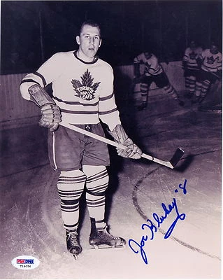 JOE KLUKAY 4 STANLEY CUPS TORONTO MAPLE LEAFS AUTO SIGNED 8X10 PHOTO PSA DNA - Image 1 of 2