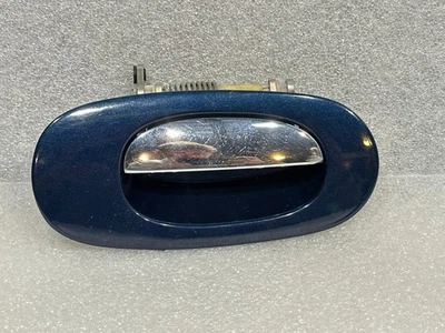 Manija de puerta exterior delantera derecha del lado del pasajero OEM 97-06 Jaguar XK8 XKR X100 Foto 1 de 2