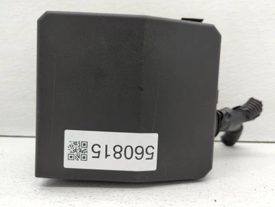 Módulo de relé de caja de fusibles deportiva Mitsubishi Outlander 2012-2017 JLWX2 Foto 1 de 4