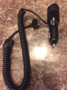 Griffin GC23055 - Chargeur voiture Powerjolt Plus prise de courant supplémentaire - Photo 1 sur 3