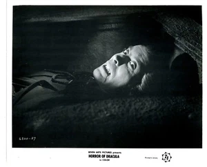 HORROR OF DRACULA R1964 Hammer #27 Christopher Lee in coffin fantasy horror - Picture 1 of 2
