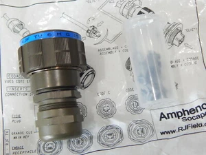 AMPHENOL RJFTV6MG CONNECTOR RJ-45 PLUG 8 POS ST CABLE MOUNT - USA FAST SHIPPING - Picture 1 of 2