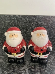 Weihnachtsmann Keramik Salz & Pfefferstreuer - Bild 1 von 8