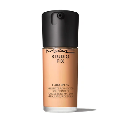MAC Cosmetics Studio Fix Foundation Fluid SPF15 24HR Matte NW15 30 ml - Bild 1 von 2