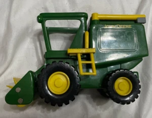 John Deere tractor toy RC2 corn harvest picker green yellow Used - Picture 1 of 3