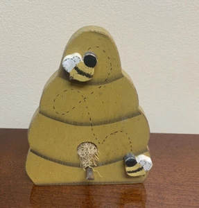 3D Wooden Honey Bee Bees Beehive Shaped Free Standing Yellow Black Home Decor - Picture 1 of 3
