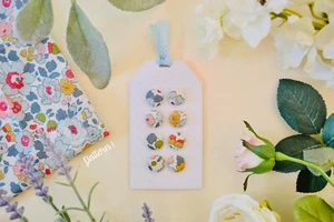 Set of 8 Custom Fabric Buttons…. Homemade / Handmade - Picture 1 of 10