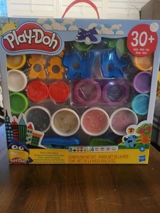 NUEVO Play-Doh Hasbro Tools 'n Color Party 30+ Piezas - Imagen 1 de 3