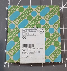 New In Box PHOENIX CONTACT 3-Way Isolation Amplifier MCR-C-UI/UI-450-DCI - Picture 1 of 11
