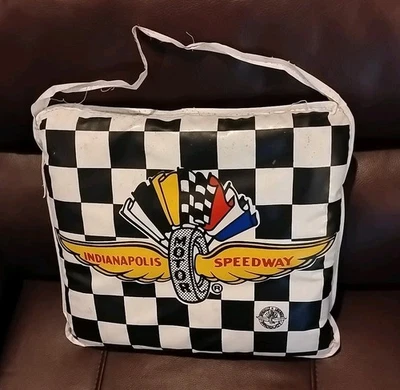Asiento acolchado Indianapolis Motor Speedway Indy con licencia oficial Race Nascar Foto 1 de 4