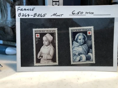 Dealer's Stock FRANCE B264 & B265, red cross, semi-postal; Mint, Lightly Hinged - Image 1 of 2