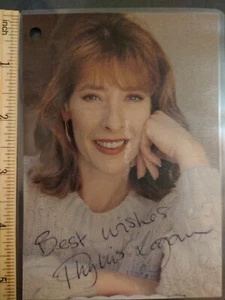Phyllis Logan Signed 5.5x4 Clipping, Laminated. - Picture 1 of 3