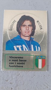 1973/74 WILSON FOOTBALL SANDWICH MEDALLION NO. 323!!