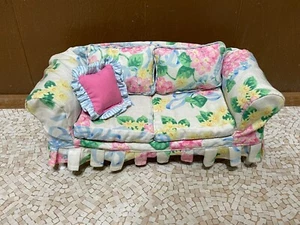 Barbie Doll 1998 Decor Collection Living Room Floral Sofa Furniture Rare - Picture 1 of 10