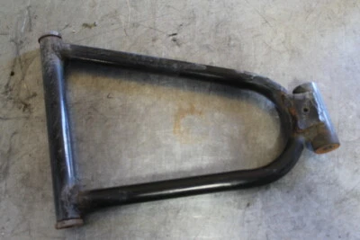 Arctic Cat Mountain Cat 600 2001 EFI delantero superior derecho control brazo #18515 Foto 1 de 4