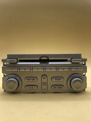 Placa frontal panel de control de radio tablero Mitsubishi Endeavor 2004-2005 OEM  Foto 1 de 4