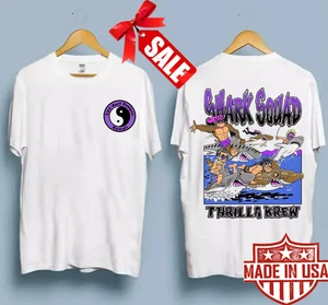 T&C Surf Designs Thrilla Gorilla Shark Squad T-Shirt - Thrilla Krew Retro Tee - Bild 1 von 1